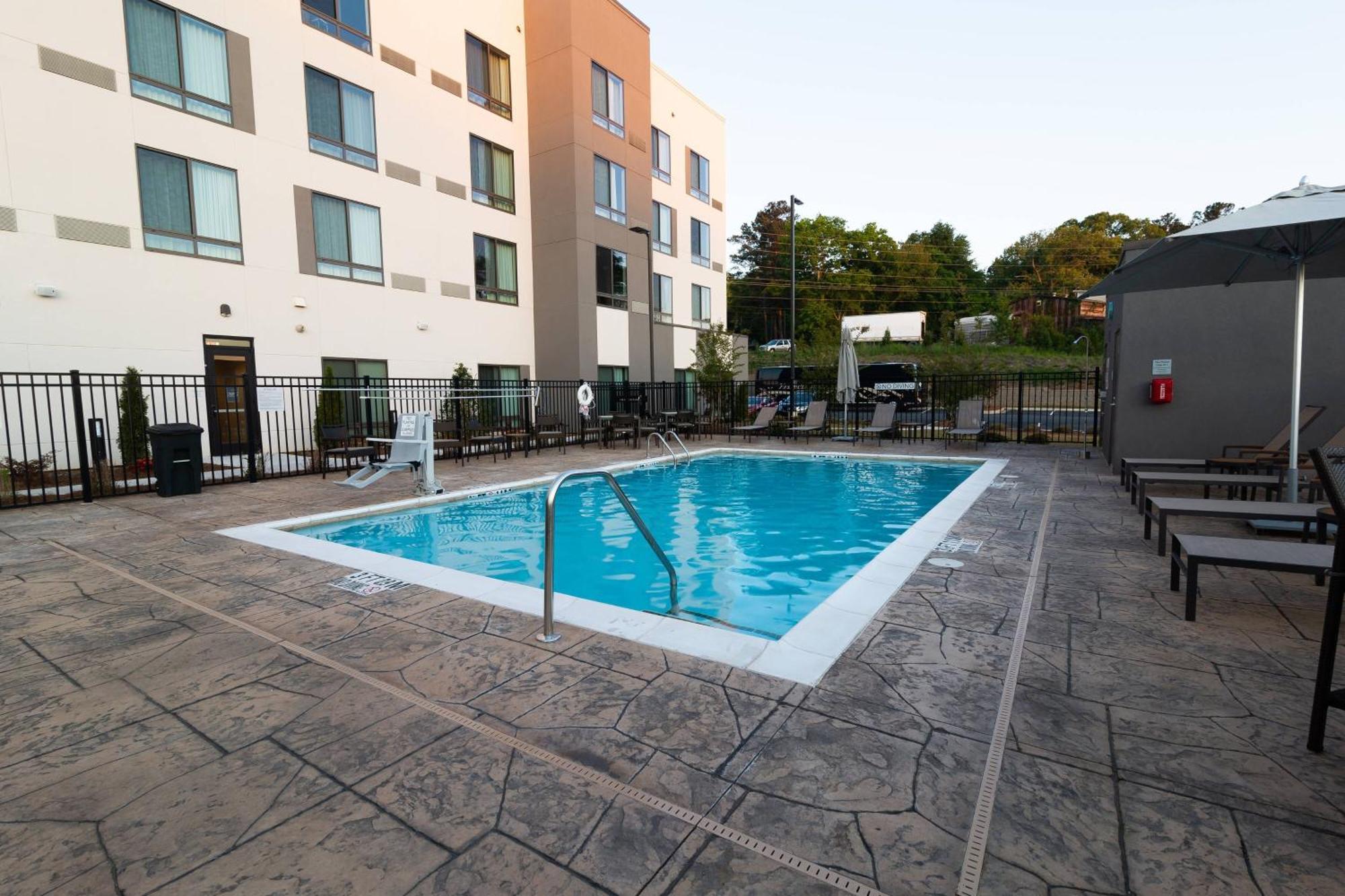 Courtyard By Marriott Cartersville Eksteriør billede